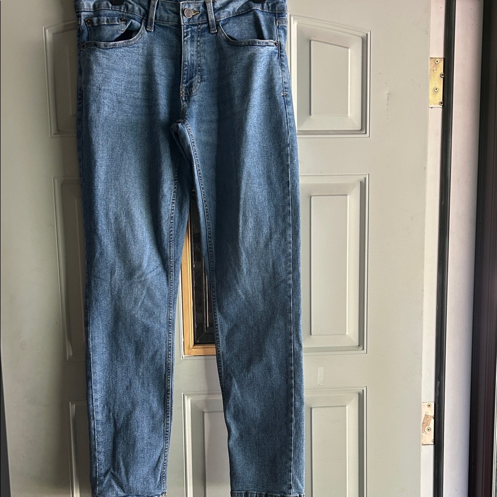 NWT IZOD Saltwater Classic Straight Fit Blue Men's Jeans - Size 32 x 34